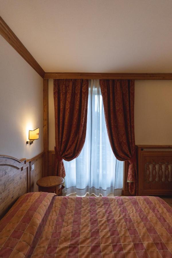 Hotel Europa Residence أسياجو المظهر الخارجي الصورة